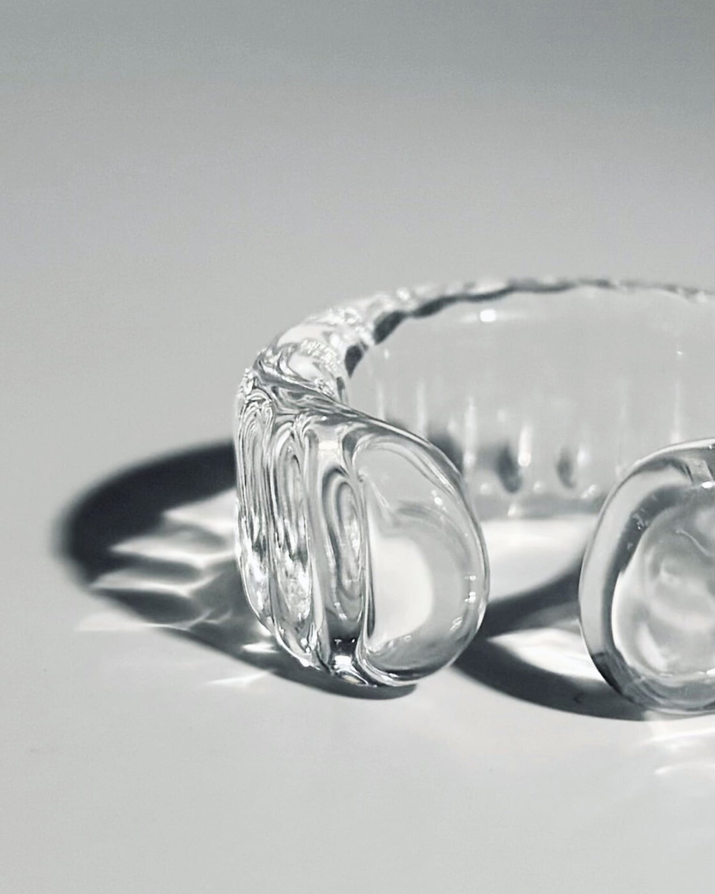 Anillo / Ear cuff "Icicle" HARIO Lampwork Factory