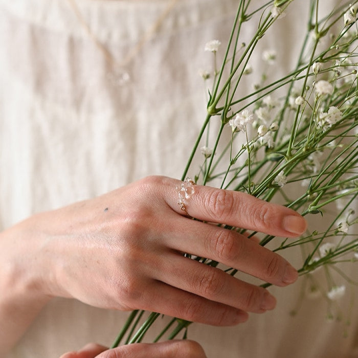 Anillo "White Flower" - Casa TSUGU